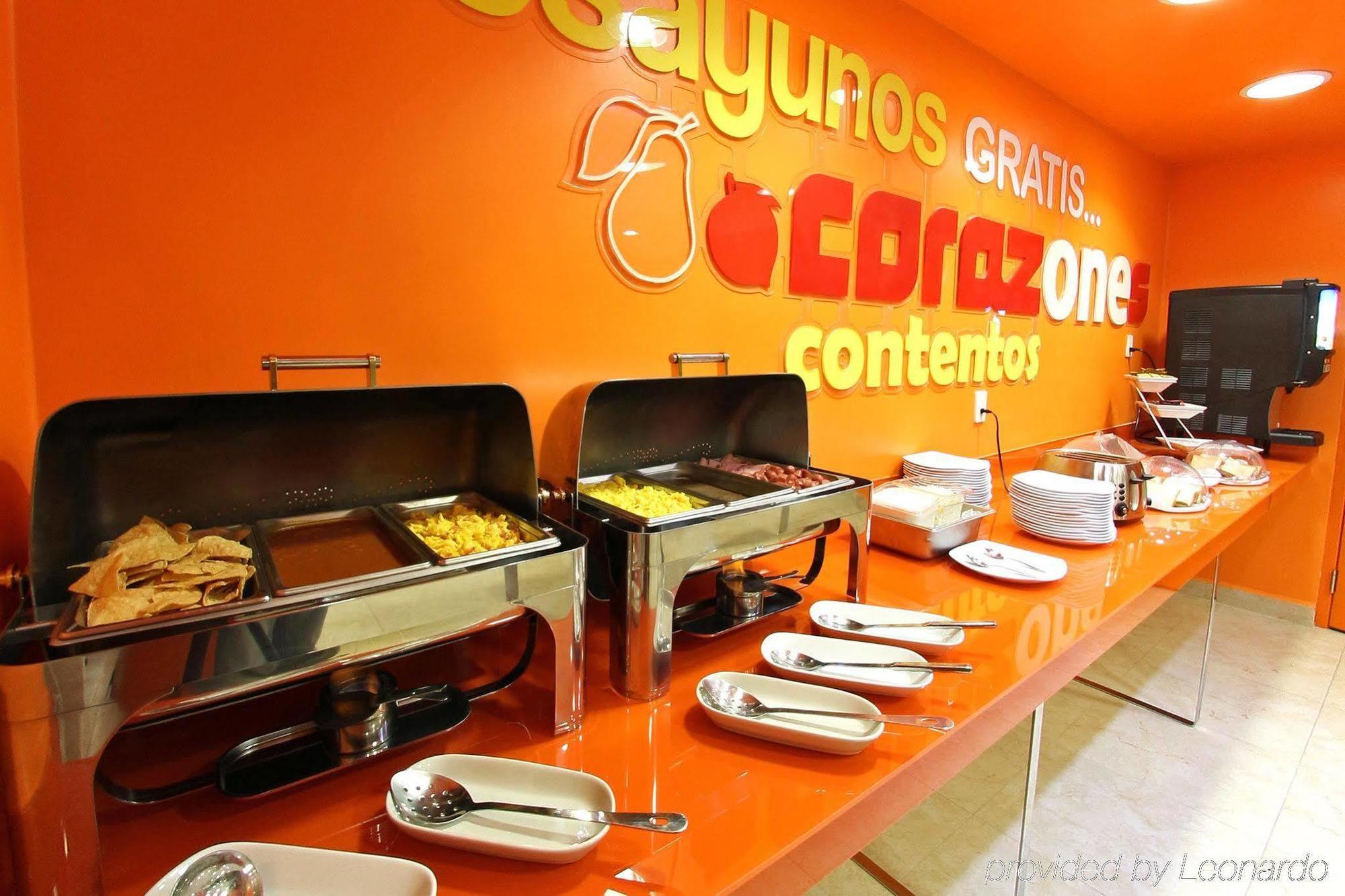 One Villahermosa Centro Restaurant foto
