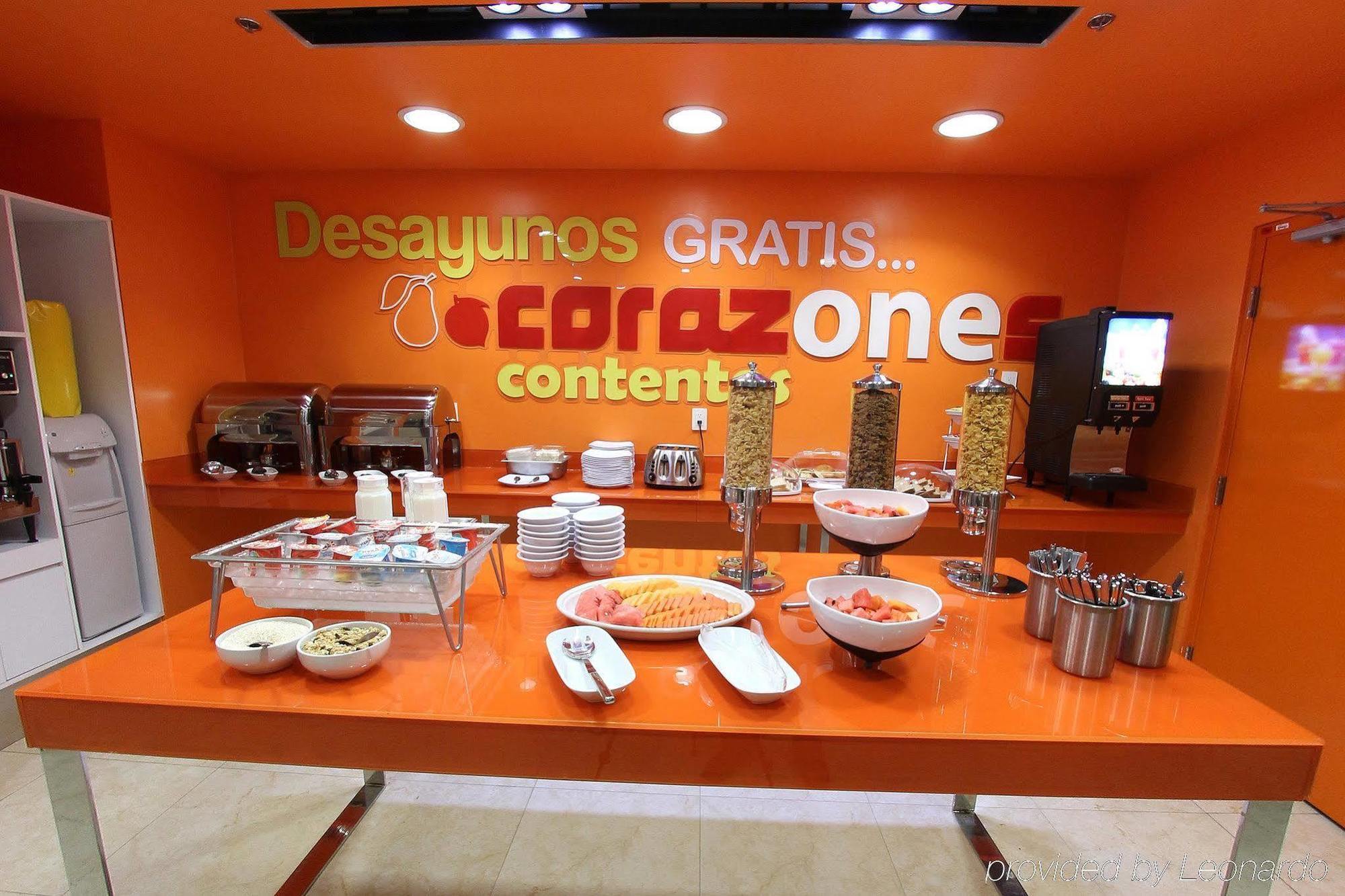 One Villahermosa Centro Restaurant foto